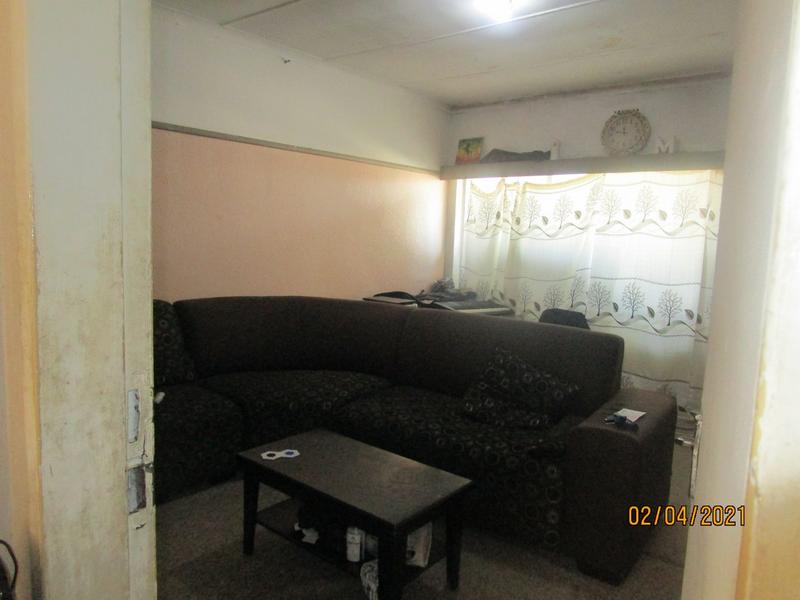 2 Bedroom Property for Sale in Bellville Central Western Cape